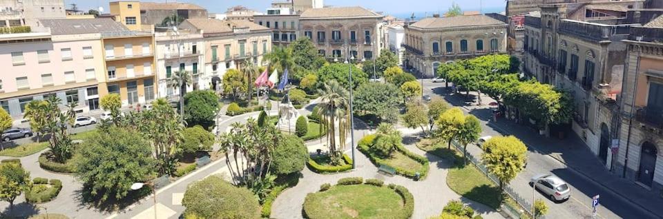 Villa Casa Ubaruni à Acireale Extérieur photo