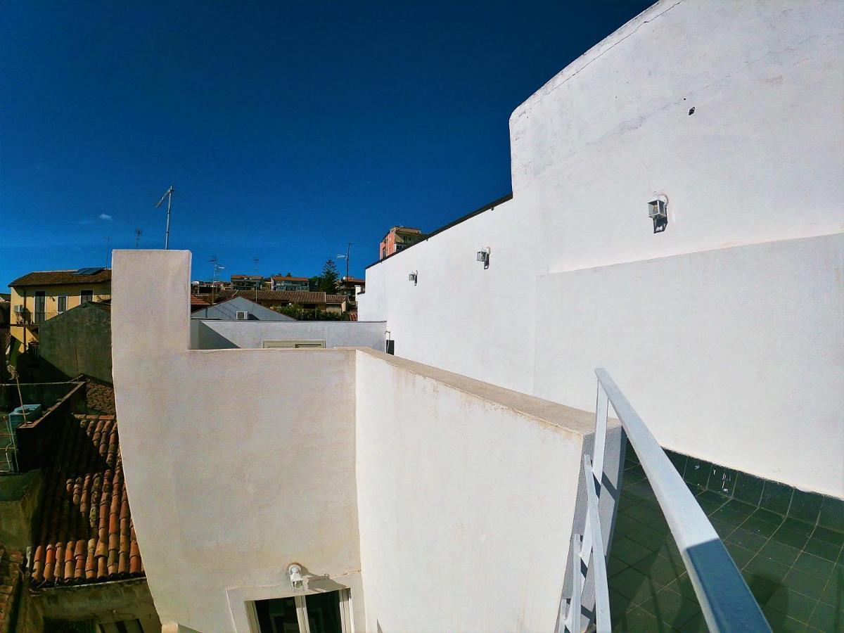 Villa Casa Ubaruni à Acireale Extérieur photo